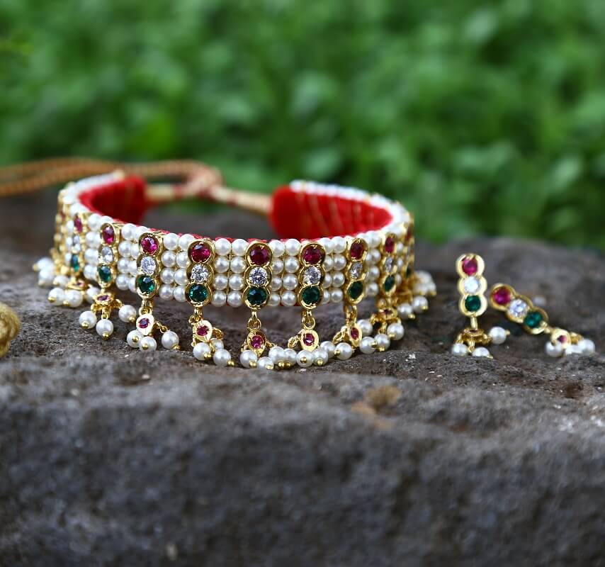 Multicoloured Gemstone-Encrusted Gadi Chinchpeti Bracelet