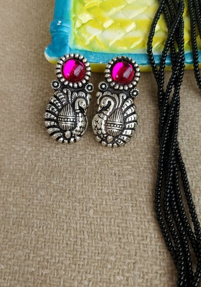 Elegant Oxidized Short Mangalsutra with Pink Gemstone Accents