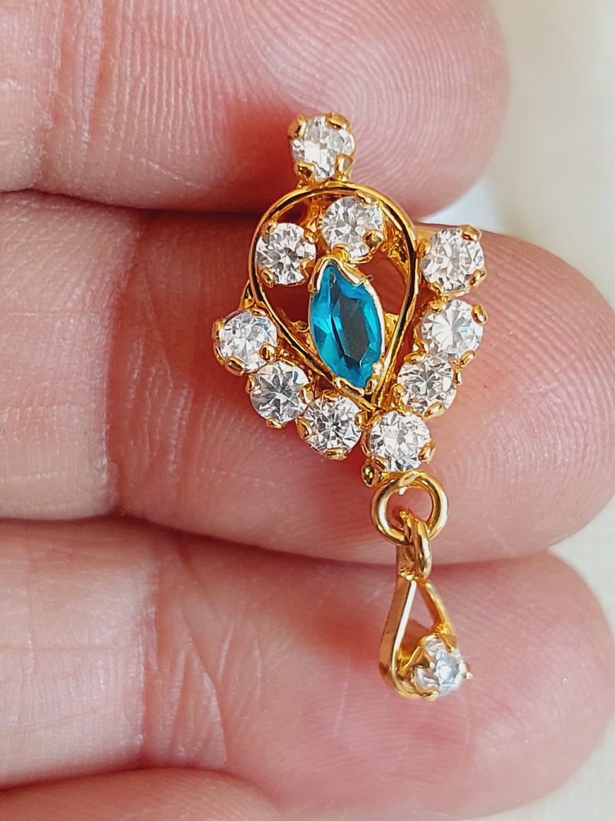 Stunning Gold-Toned Pendant with Marquise-Cut Turquoise and Sparkling Clear Rhinestones