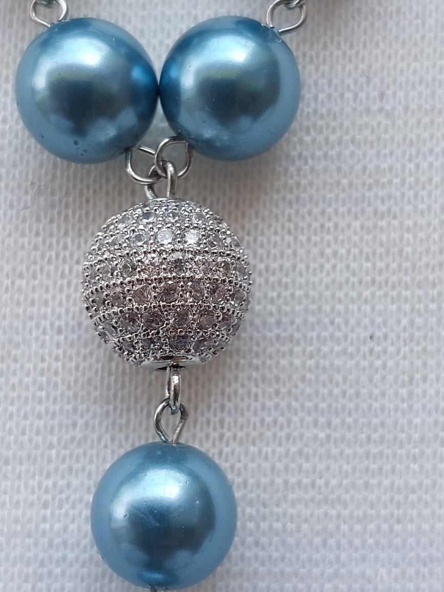 Elegant Designer Pearl Necklace Set with Shimmering Blue Pearls and Sparkling Rhinestone Pendant
