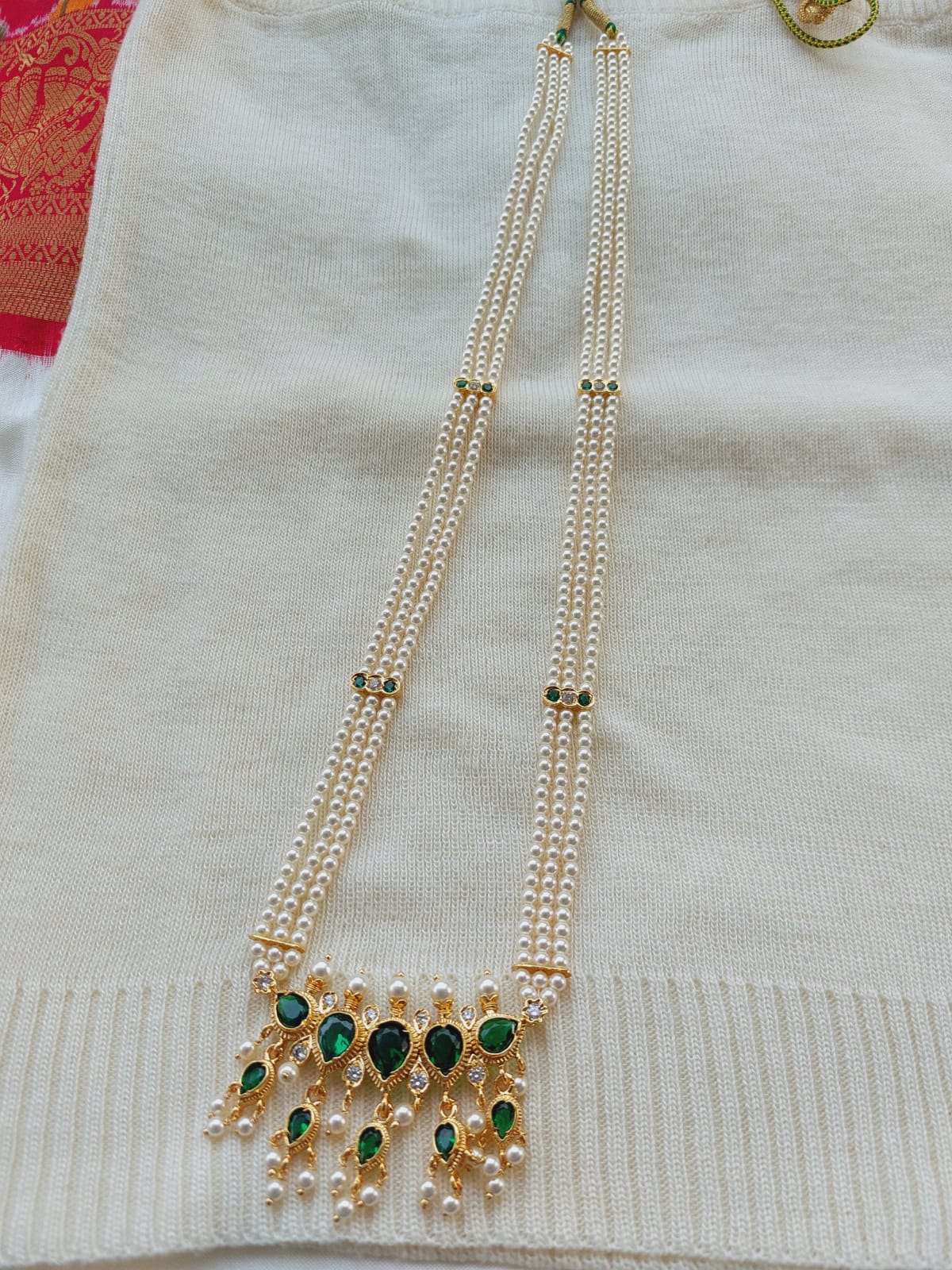 Long Green Tanmani 3-Line Necklace with Gold Accents