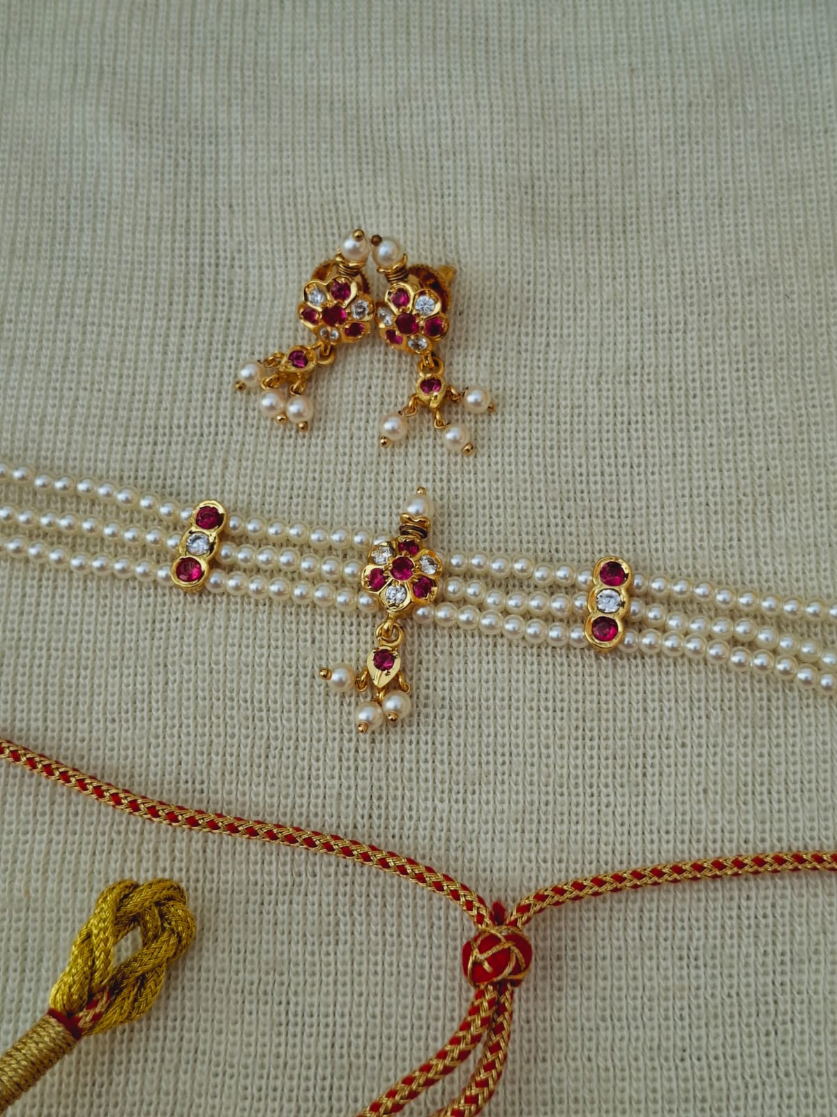 Small Cute Flower Chinchpeti with Pearl and Gemstone Accents