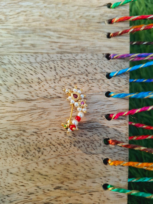 Traditional Maharashtrian Nath Number 2 (Suggested for Small Girls)