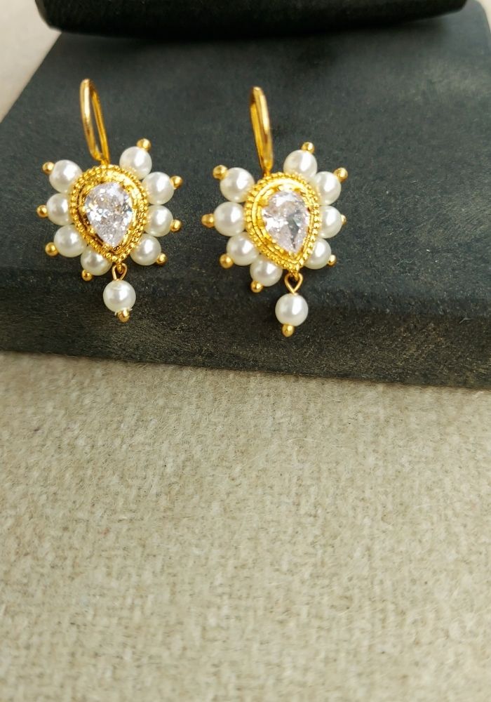 Designer White Stone Tanmani Bugdi