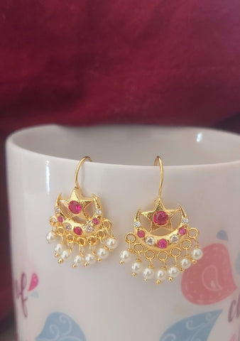 Red White Star Chandrakor Bugdi cum Earring