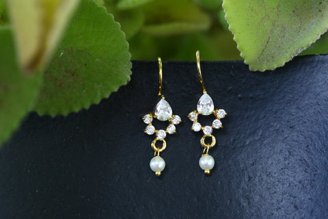 Small Cute White Stone Bugdi