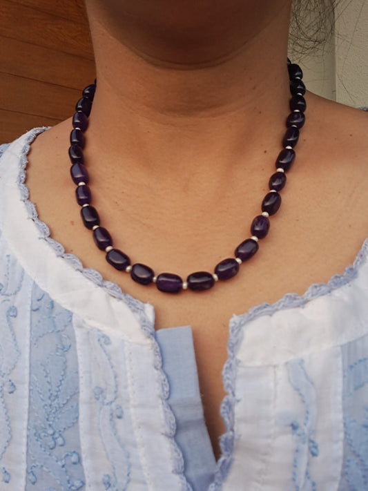 Beaded Stone Necklace Dark Blue