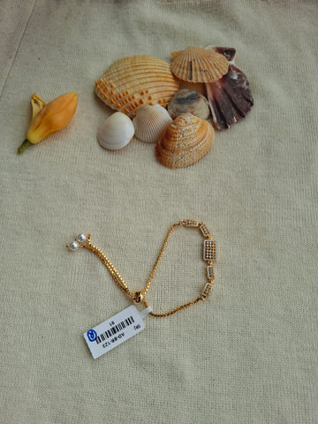 Beautiful Adjustable Square American Diamond Bracelet