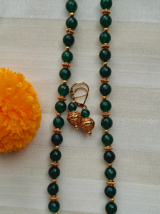 Elegant Green Bead Neacklace