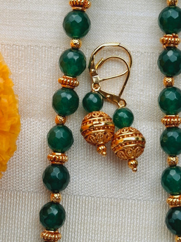 Elegant Green Bead Neacklace