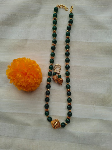 Elegant Green Bead Neacklace