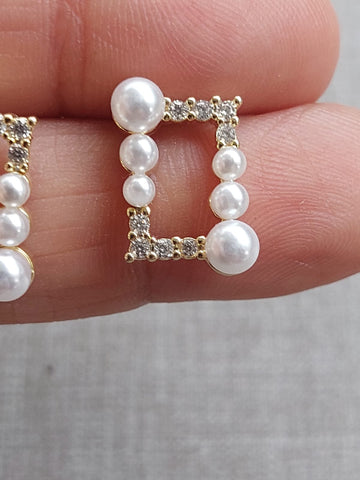 Cute Squate Pearl American Diamond Earrings