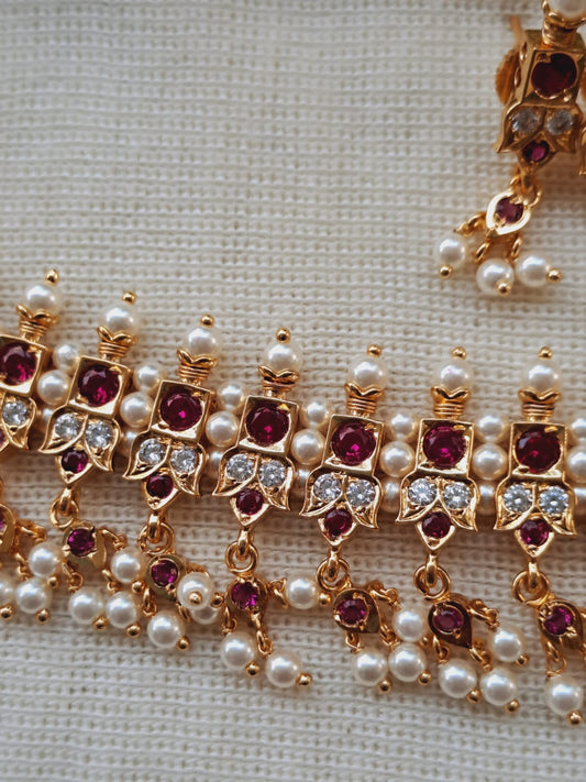 23 Patti Two White Stone Chinchpeti