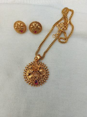 Designer Pendant Set Chain Necklace