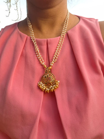 Basra Pearls Designer Peacock Pendant Set