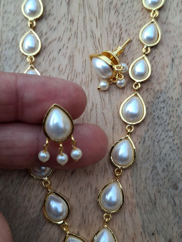 Half Pearl Leaf Shape Necklace