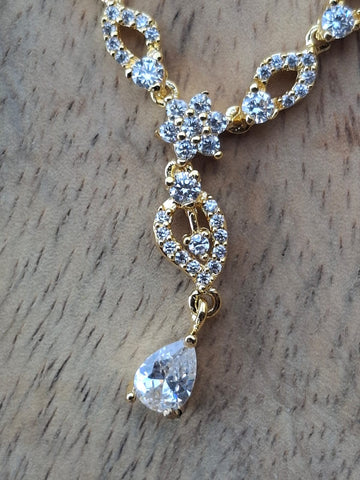 American Diamond Set (Medhavi)