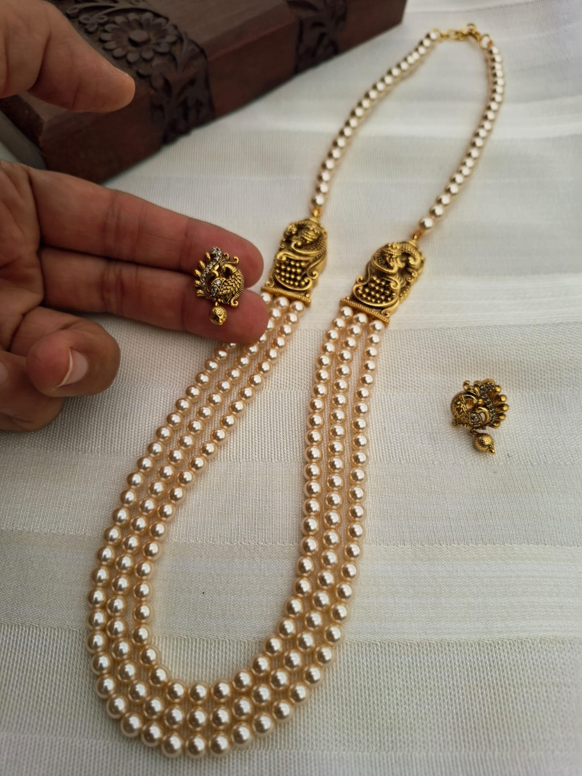 Designer Rajwadi Set with Superior Swaroski Pearls