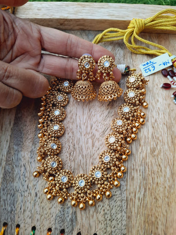 Exquisite Royal Golden Kundan Necklace