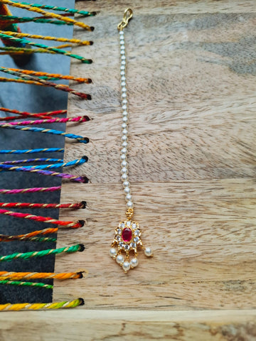 Shravani Pearl Maang Tika