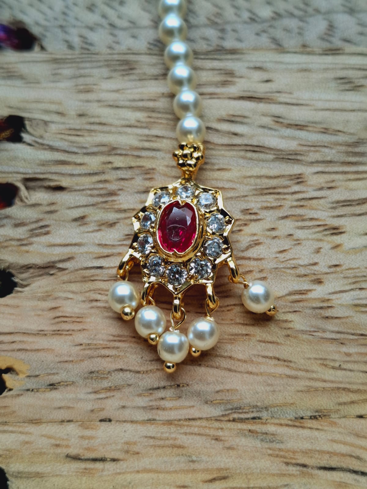 Shravani Pearl Maang Tika