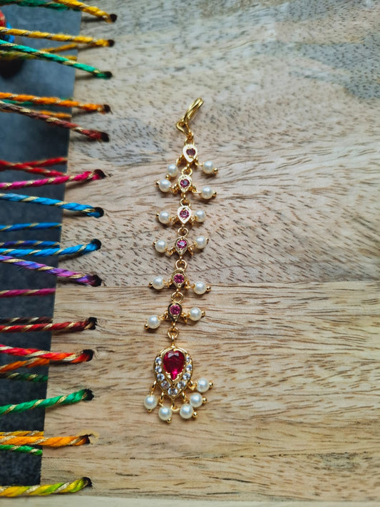 Radha Pearl Maang Tika