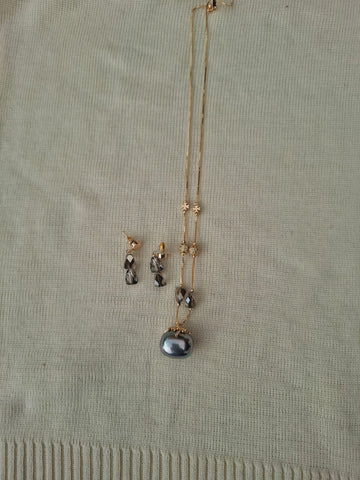 Premium High Quality Grey Pearl Minimal Set