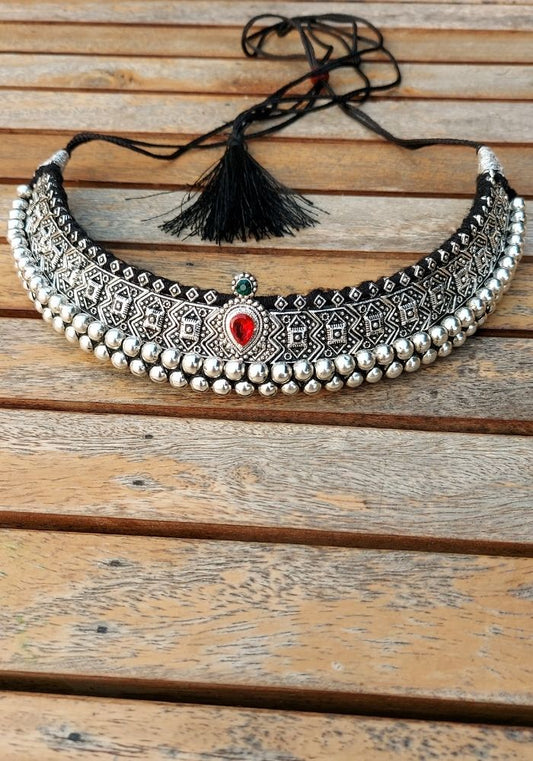 Traditional Oxidised Peshwai Vajrateek