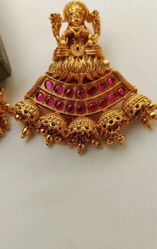 Temple Zhumki Karwari Pendant