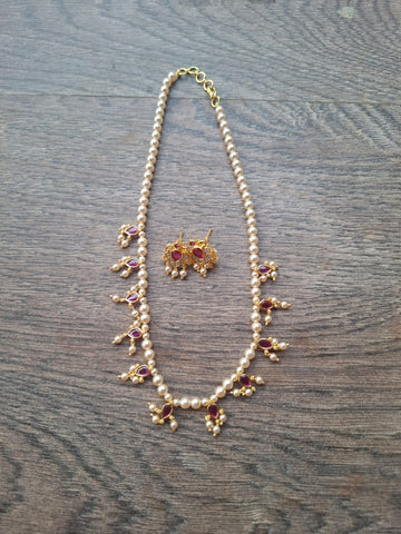 Swaroski Pearl Set (Dark Pink Panadi)