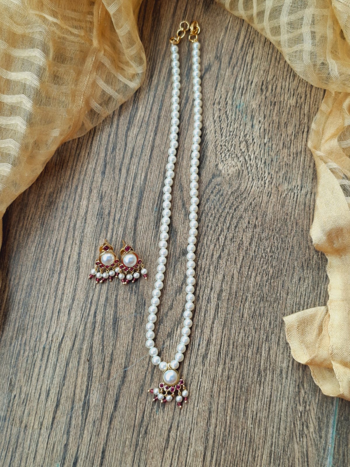 Single Pendant Pearl Set (Rama)