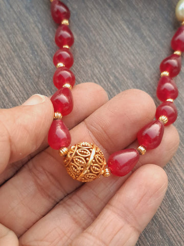 Oval Pearl Dark Red Bead Set