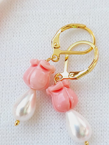 Rose Shaped Beads and Pearl Set (Pink)