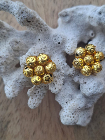 Traditional Golden Kudi