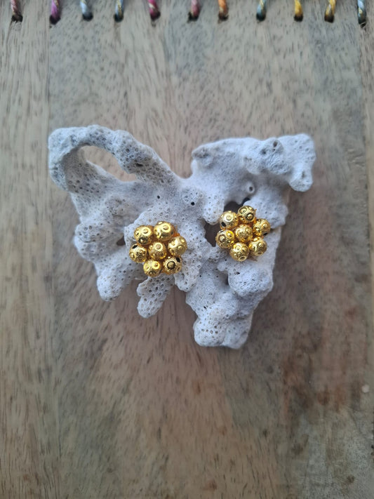 Traditional Golden Kudi