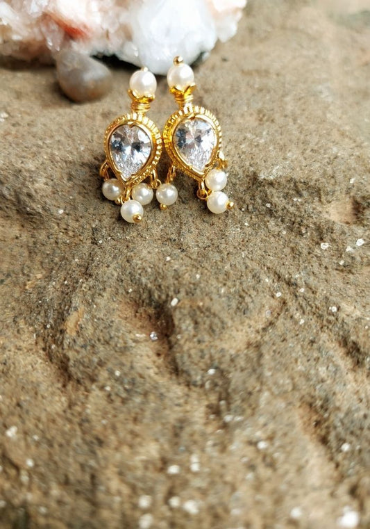 White Stone Puneri Tanmani Earrings