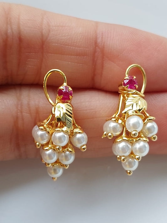 Pearl Draksha Earrings