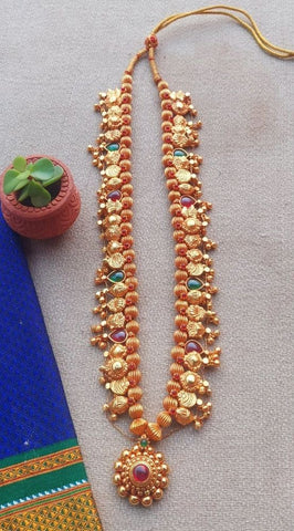 Geru Plated Kolhapuri Saaj with pendant