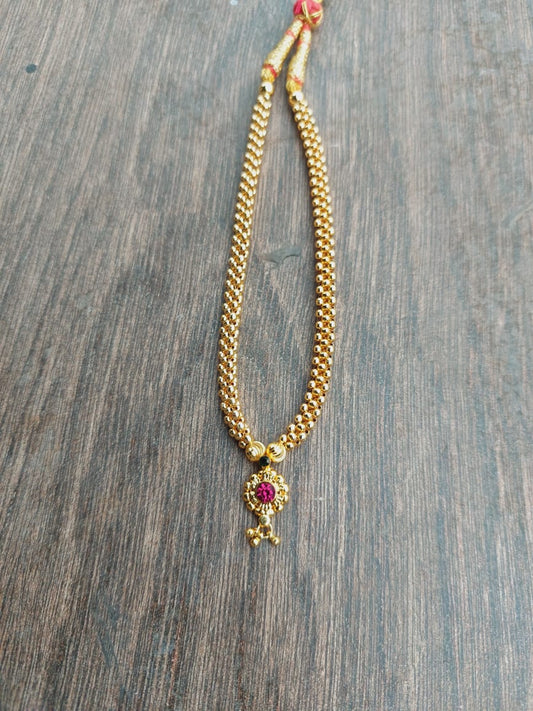 Traditional Small Flower Thushi