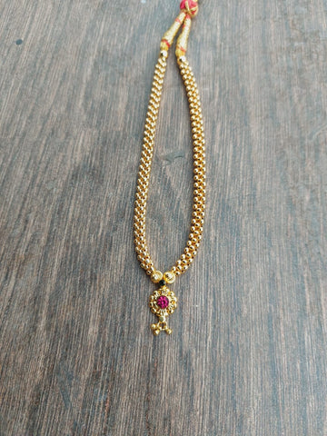 Traditional Small Flower Thushi