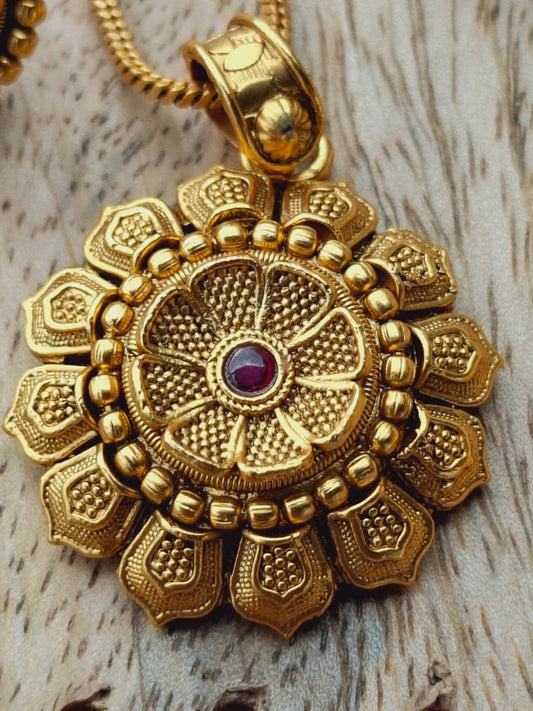 Antique Designer Flower Necklace Set