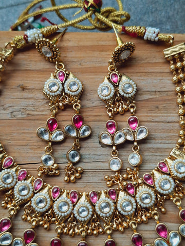 Itihaas Royal Necklace