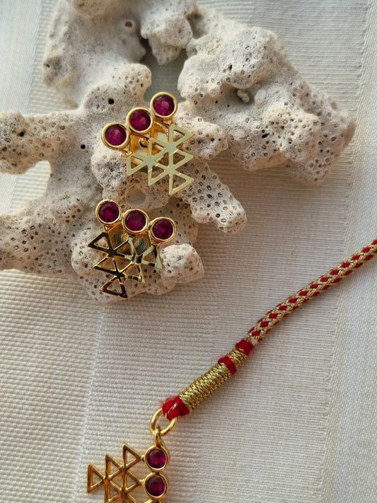 Cute and Elegant Saraswati Necklace