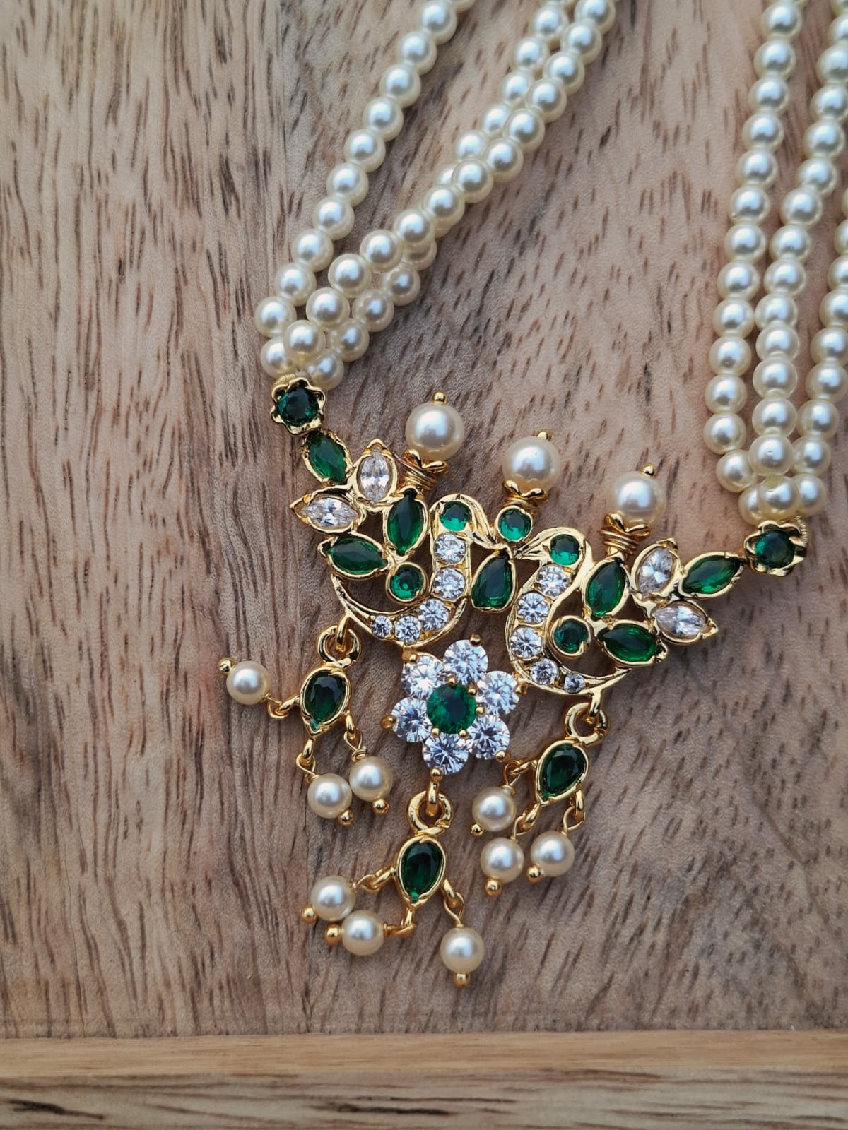 Two Peacock Flower Tanmani Green