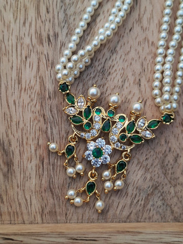 Two Peacock Flower Tanmani Green