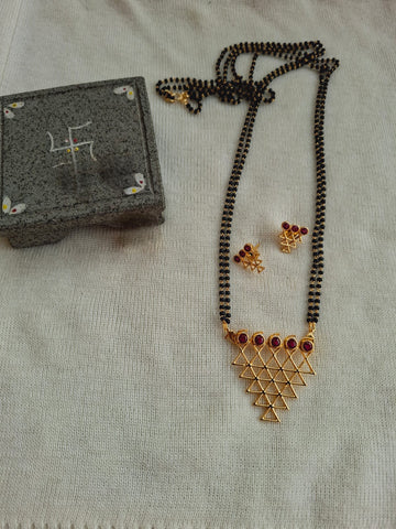 Traditional Saraswati Mangalsutra Dark Pink