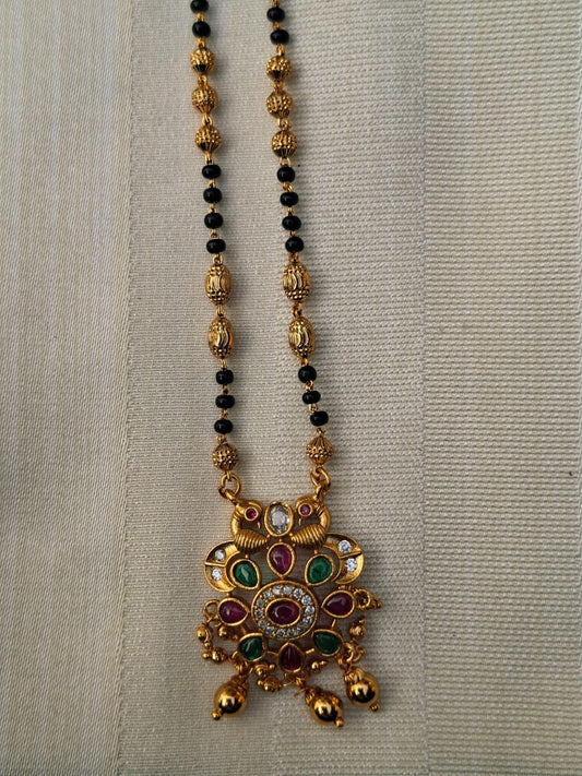 Antique Short Peacock Mangalsutra with Pota Mani