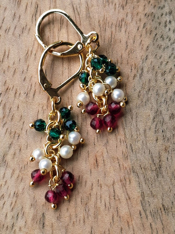 Multicoloured Crystal Pearls Gajra Necklace