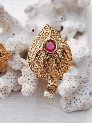 Designer Pendant Basra Pearl Set