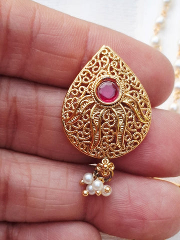Designer Pendant Basra Pearl Set